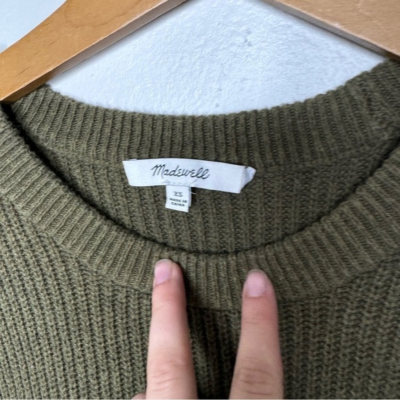 Madewell Thompson Pocket Pullover Sweater in Heather Elm Green Knit Sweater - Picture 6 of 13